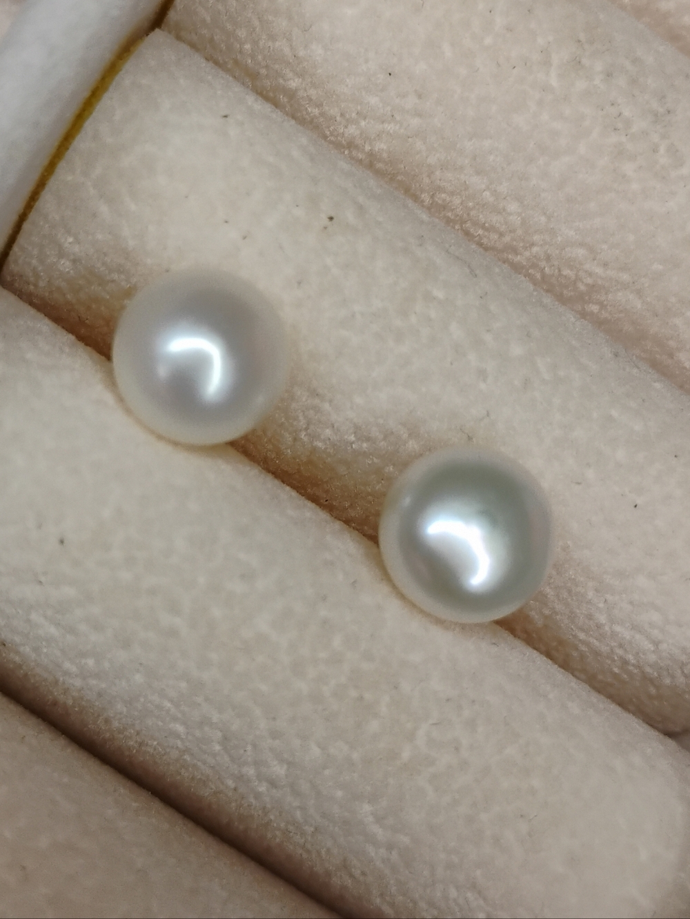 Handcrafted Water Pearl Stud Earrings - Elegant Women’s Jewelry
